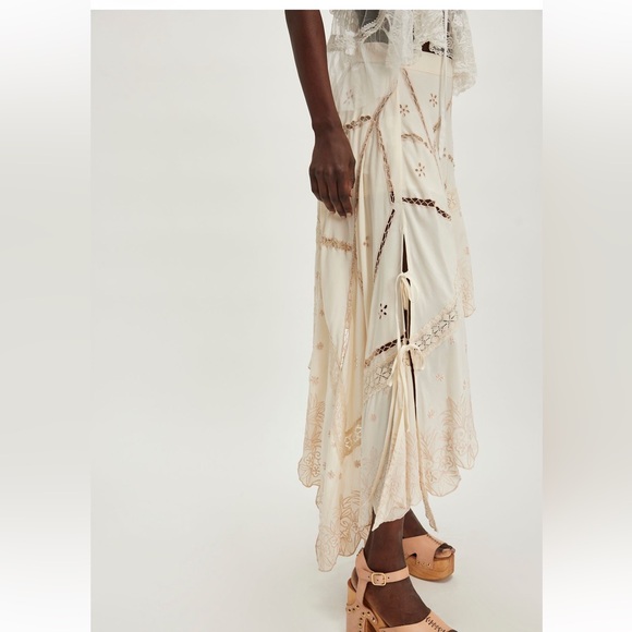 NWOT Free People Bali Embroidered Eyelet Atlas Skirt- Pearled Ivory - Picture 2 of 11